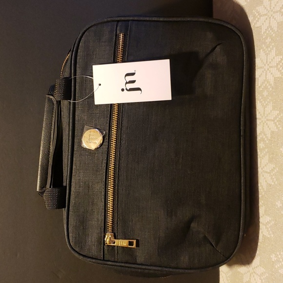 JM Gray Travel Cosmetic Case - NWT - Picture 2 of 9